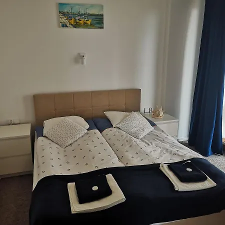 Apartament Na Fali *